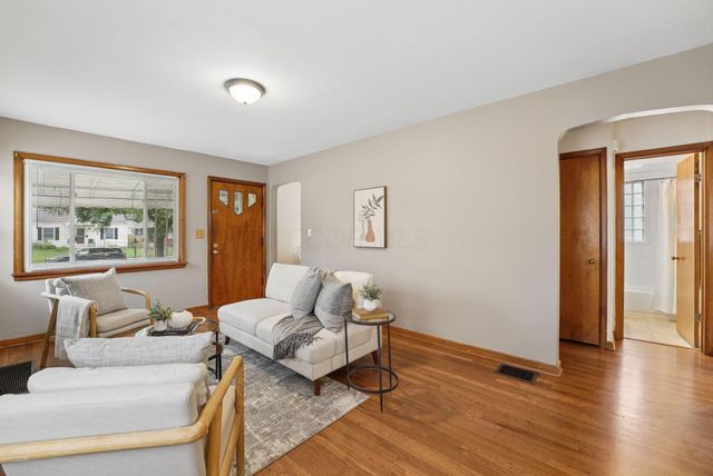 559 E Beechwold Boulevard, Columbus, OH 43214