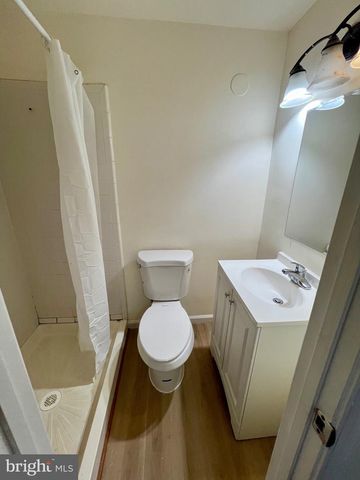 4504 BLUE JAY CT, Woodbridge, VA 22193