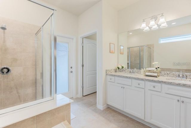 7215 OAKMOSS LOOP, Davenport, FL 33837