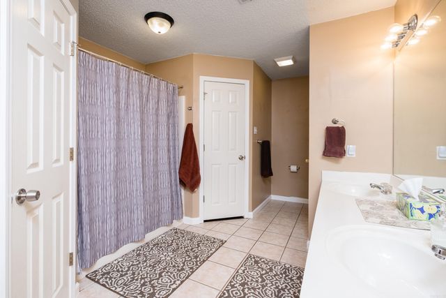 9 Hummingbird Drive, Vilonia, AR 72173