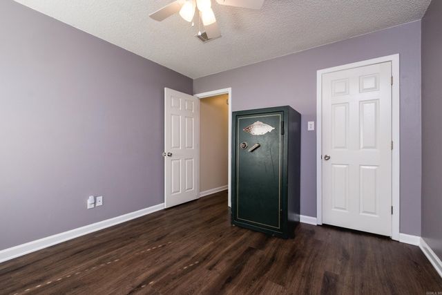 9 Hummingbird Drive, Vilonia, AR 72173