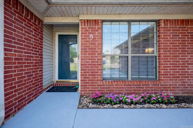 9 Hummingbird Drive, Vilonia, AR 72173