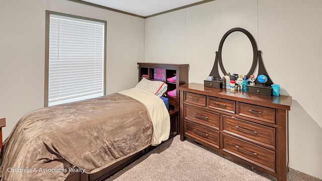 7045 Shamley Avenue NE, Belmont, MI 49306