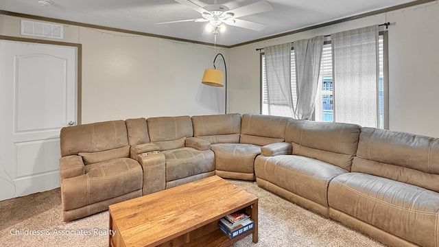 7045 Shamley Avenue NE, Belmont, MI 49306