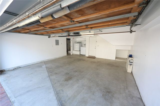 110 29th Street, Manhattan Beach, CA 90266