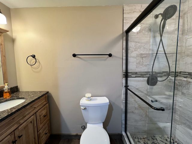 102 Highwater Rd, Waverly, TN 37185