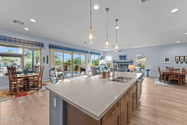 3199 PROSPECTOR Way, Wickenburg, AZ 85390