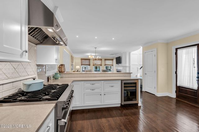 32 Heck Avenue, Ocean Grove, NJ 07756