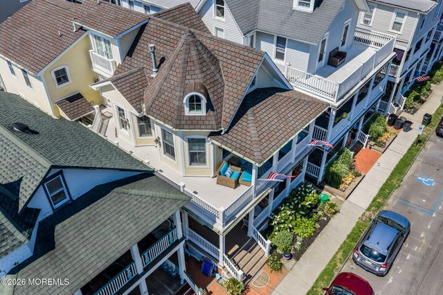 32 Heck Avenue, Ocean Grove, NJ 07756
