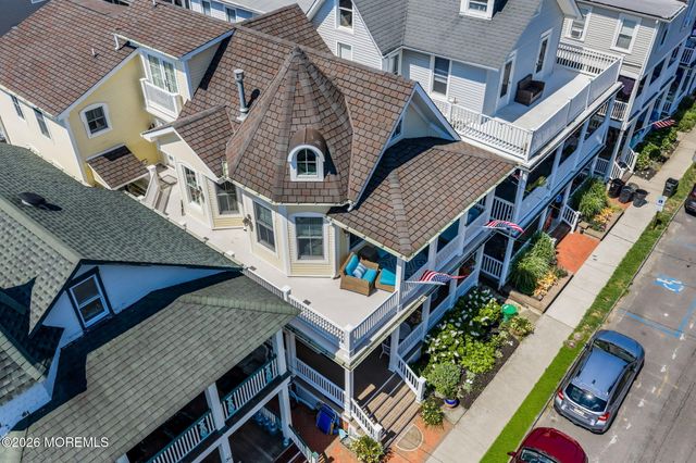 32 Heck Avenue, Ocean Grove, NJ 07756