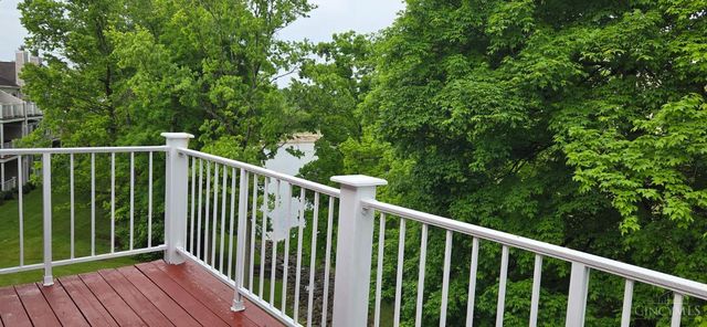 5149 Carriage Hill, Green Twp, OH 45248