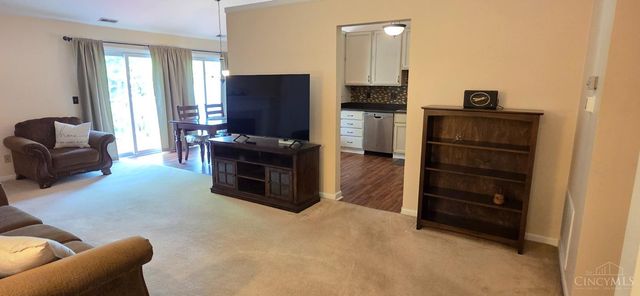 5149 Carriage Hill, Green Twp, OH 45248