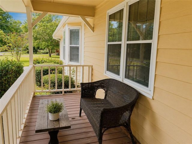 205 Meadowbrook Drive, Mcdonough, GA 30253