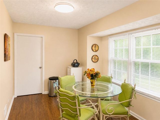 205 Meadowbrook Drive, Mcdonough, GA 30253