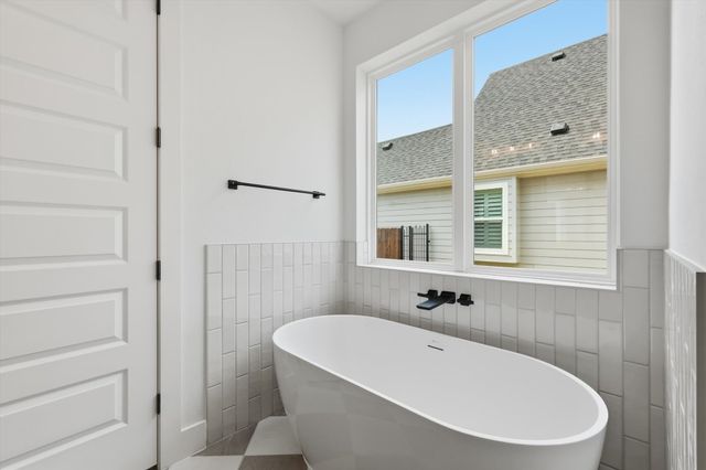 216 Village Way, Argyle, TX 76226