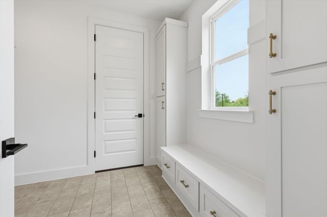 216 Village Way, Argyle, TX 76226