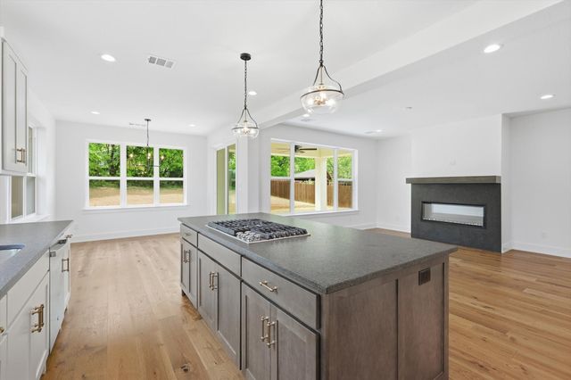 216 Village Way, Argyle, TX 76226