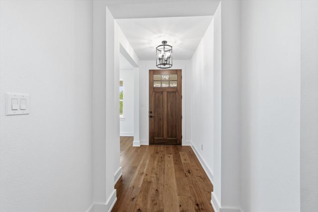 216 Village Way, Argyle, TX 76226