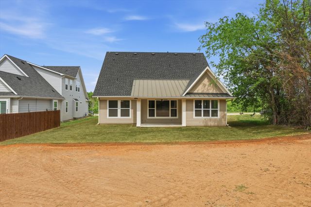 216 Village Way, Argyle, TX 76226