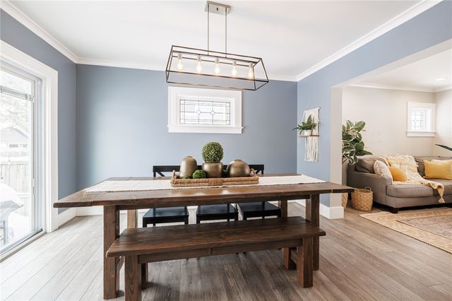 272 Laurelton Road, Irondequoit, NY 14609