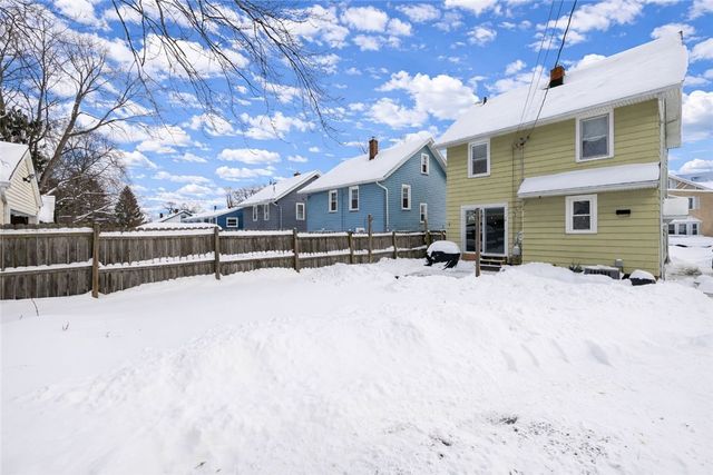 272 Laurelton Road, Irondequoit, NY 14609