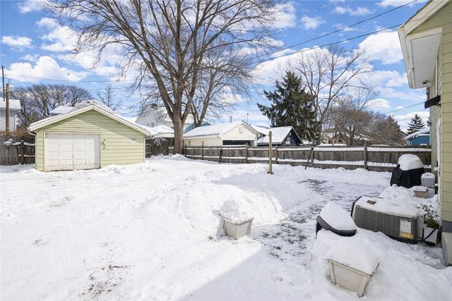 272 Laurelton Road, Irondequoit, NY 14609