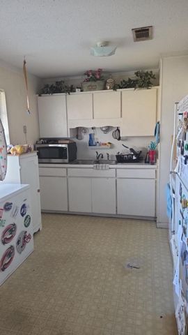 224 SW Deluna Road, Fort Walton Beach, FL 32548