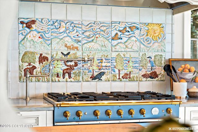 3806 North Point Circle, Anchorage, AK 99502