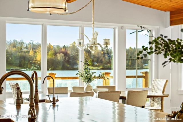 3806 North Point Circle, Anchorage, AK 99502