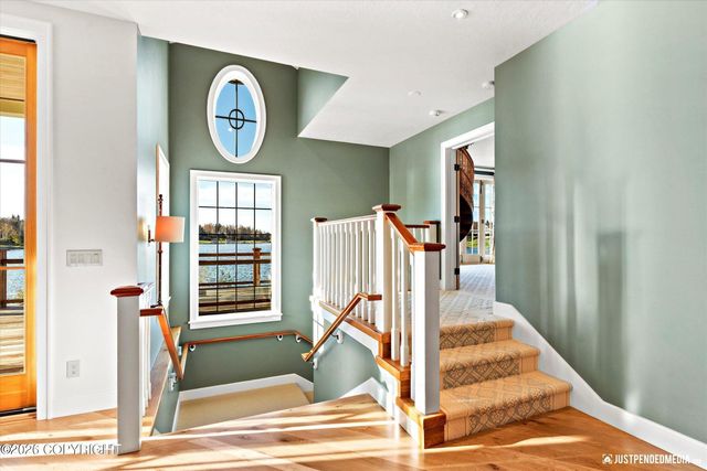 3806 North Point Circle, Anchorage, AK 99502