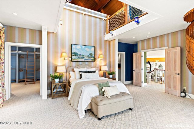 3806 North Point Circle, Anchorage, AK 99502