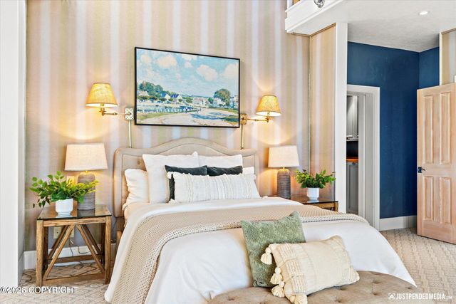 3806 North Point Circle, Anchorage, AK 99502