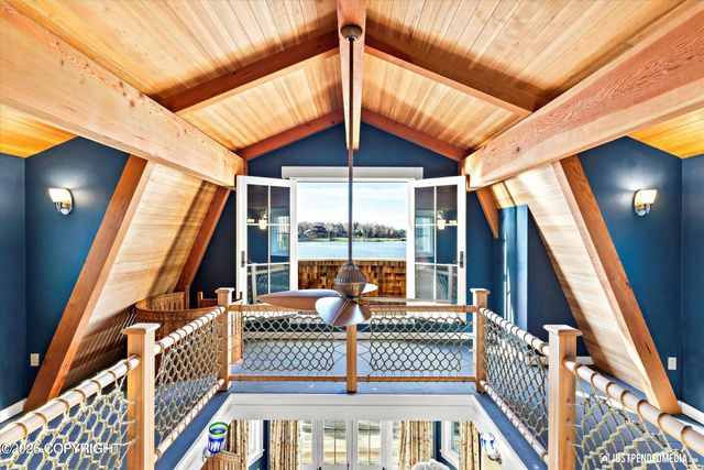 3806 North Point Circle, Anchorage, AK 99502