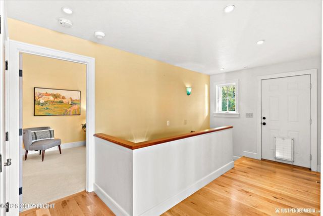 3806 North Point Circle, Anchorage, AK 99502