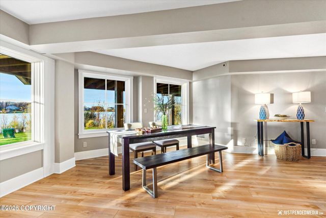 3806 North Point Circle, Anchorage, AK 99502