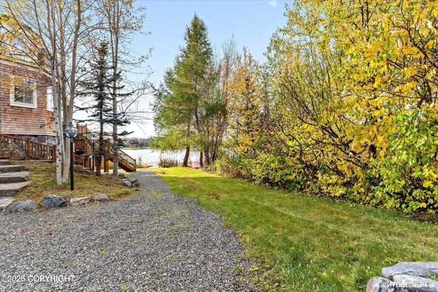 3806 North Point Circle, Anchorage, AK 99502