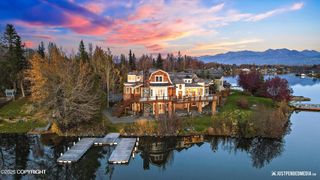 3806 North Point Circle, Anchorage, AK 99502