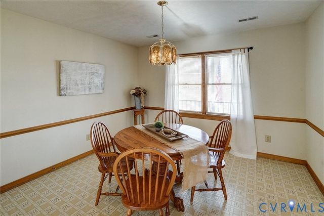 4905 Gray Bark Ct, Sandston, VA 23150