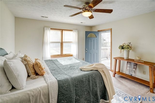 4905 Gray Bark Ct, Sandston, VA 23150