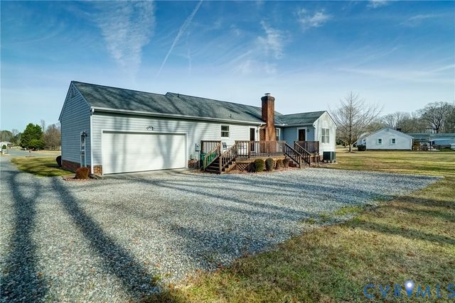 4905 Gray Bark Ct, Sandston, VA 23150