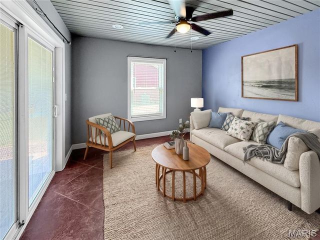 402 Harry Street, Palmyra, MO 63461