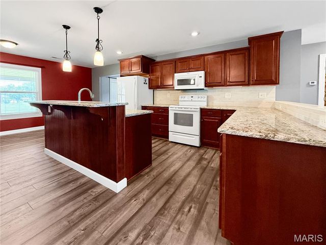 402 Harry Street, Palmyra, MO 63461