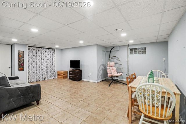 2815 Ellwood Avenue, Berkley, MI 48072