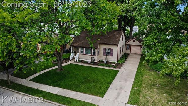 2815 Ellwood Avenue, Berkley, MI 48072