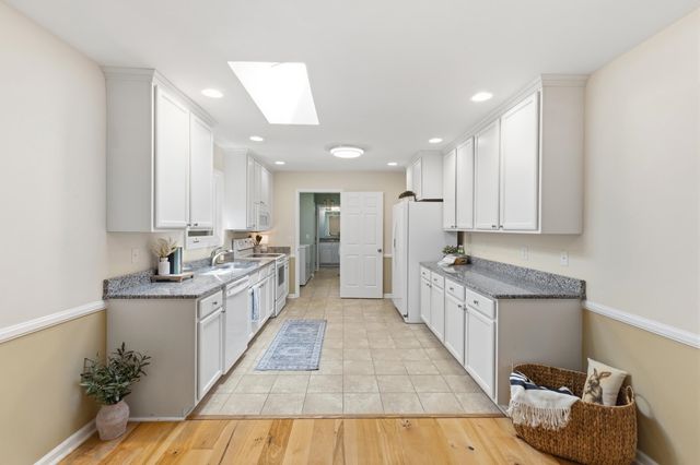 1 Yellow Jacket Ct., Calabash, SC 28467