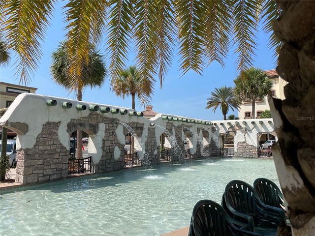 724 ROYAL PALM AVENUE, Lady Lake, FL 32159
