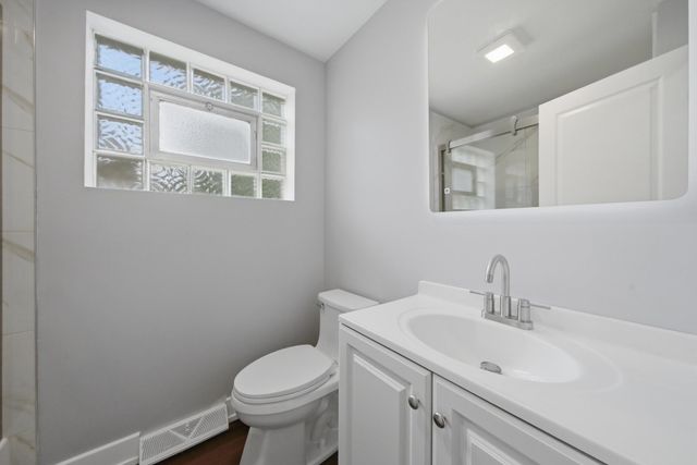 2016 W 52nd Street, Chicago, IL 60609