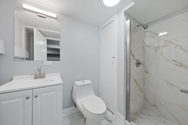 2016 W 52nd Street, Chicago, IL 60609