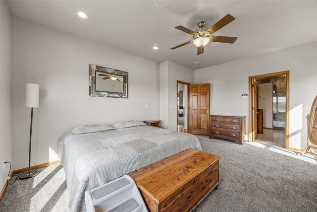 2850 Twinleaf Road, Cedar Rapids, IA 52411