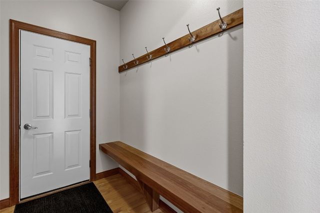 2850 Twinleaf Road, Cedar Rapids, IA 52411